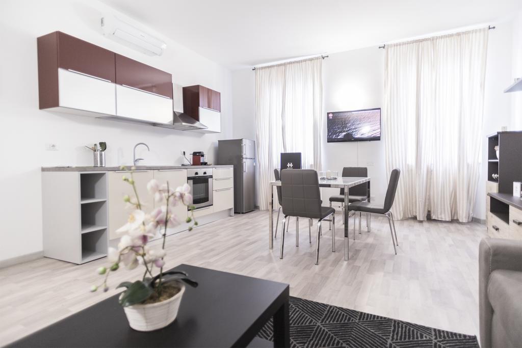 Apartment Hemeras Boutique Homes - City Center Design Flats Milan